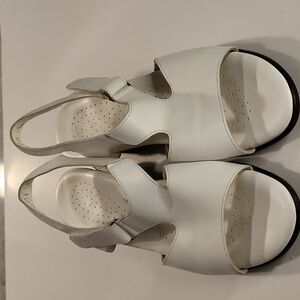 SAS Tripad Comfort Sandals -.Size 9.5